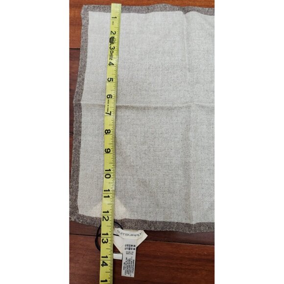 SUIT SUPPLY Pocket Square – Classic Plain Brown 12.5''x 12.5'' - Picture 5 of 8